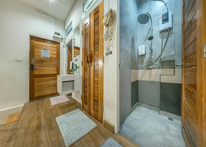 Shin Ratchada Rotfai 호스텔 방콕